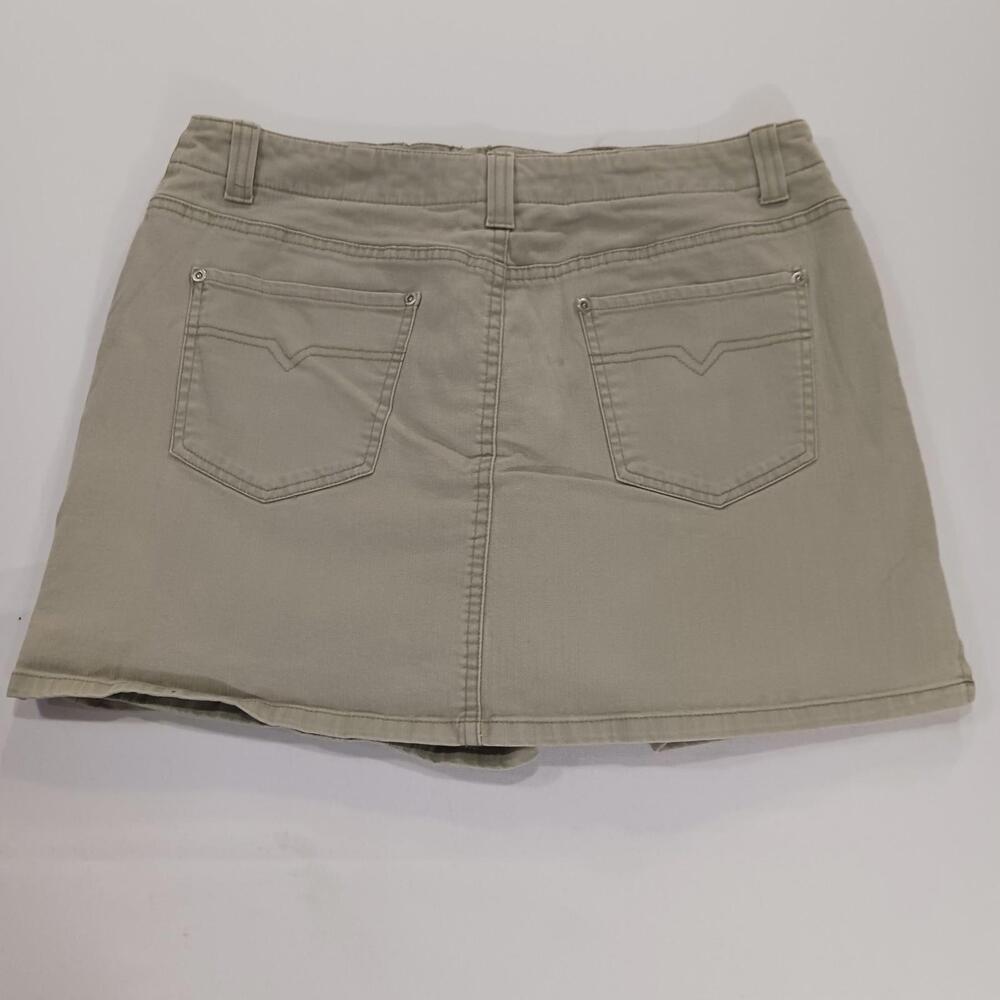Gloria Vanderbilt RN#89828 Women's Beige/Khaki Cotton Blend Denim Skort Size 12 - Picture 16 of 16